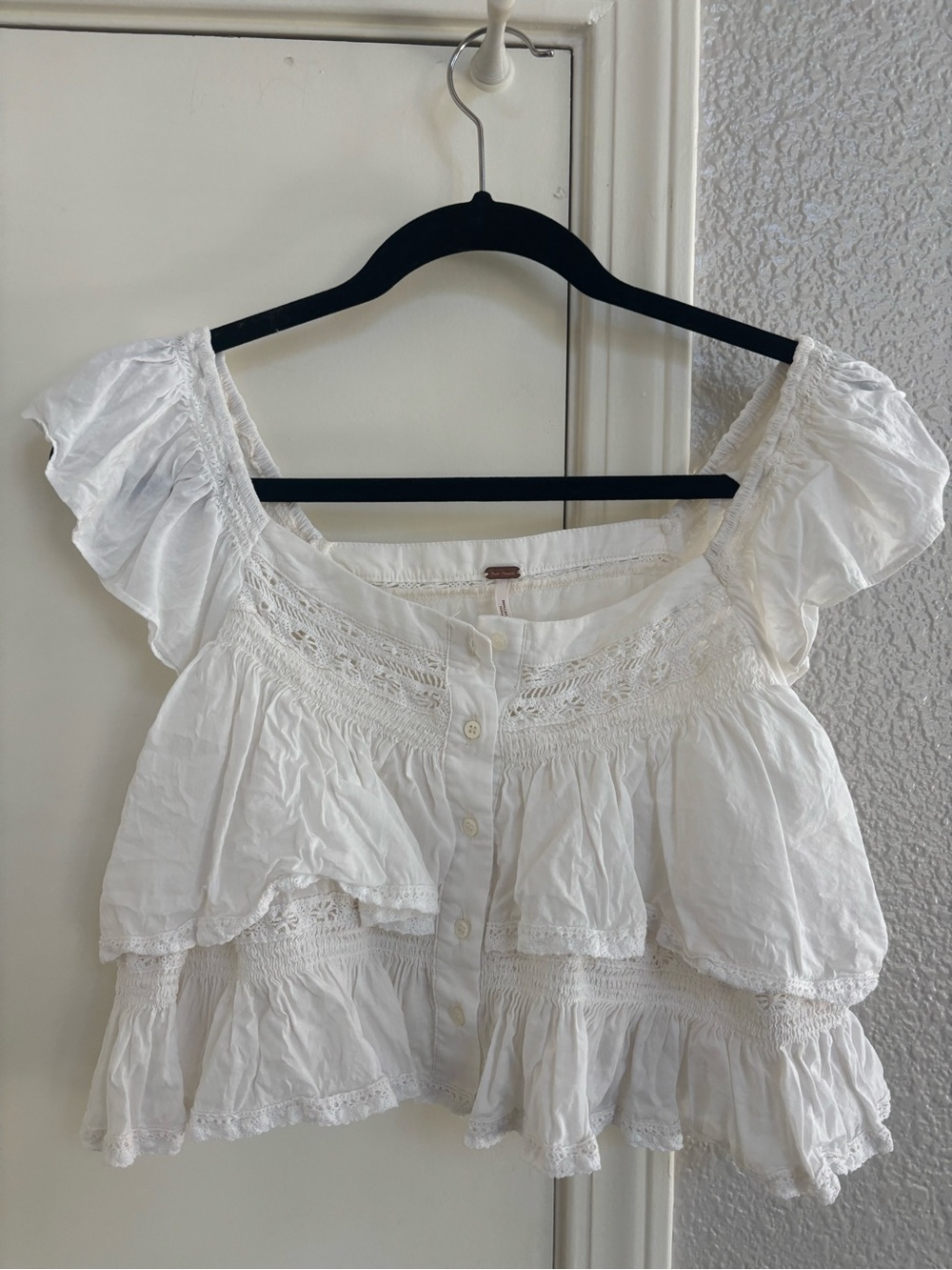 Free People Women’s White Ruffled Button-Front Top XS